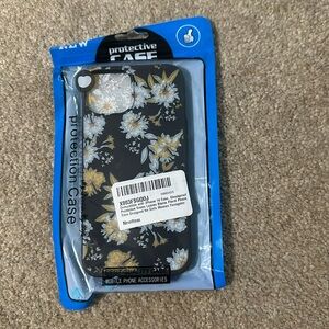 Floral I phone 14 case